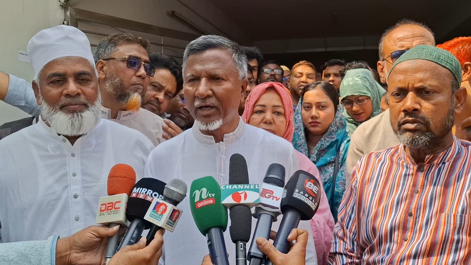 দেশে চাঁদাবাজি, সন্ত্রাস ও দুর্নীতির কোনো সুযোগ নেই — জনপ্রশাসন প্রতিমন্ত্রী আব্দুল বারী