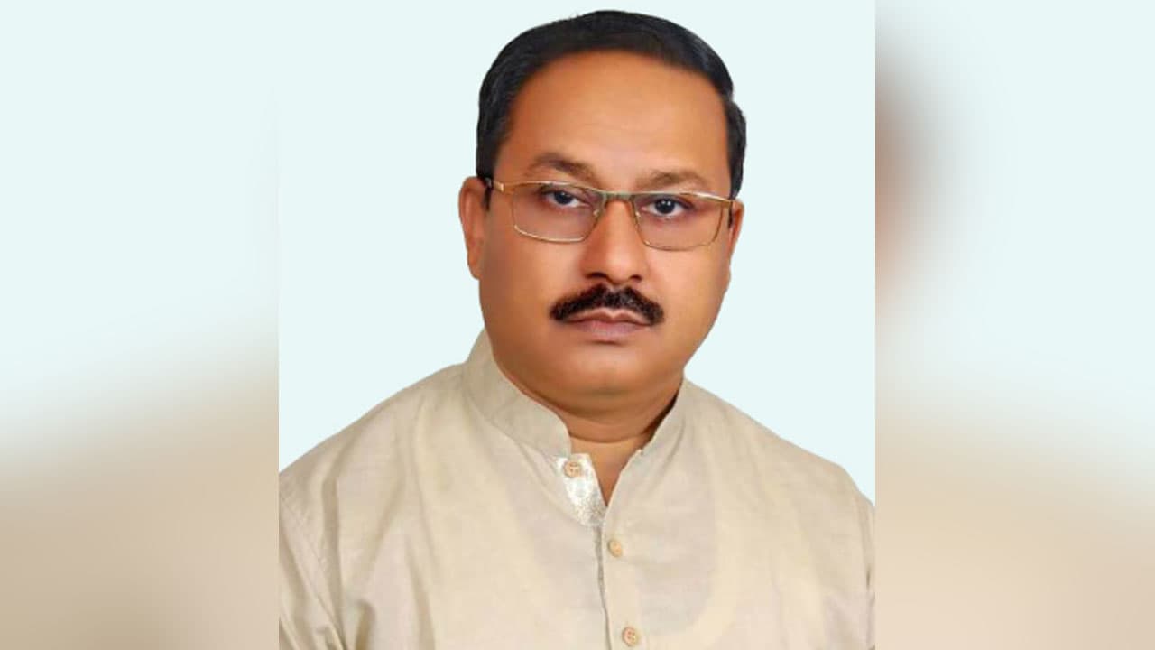 বহিষ্কারের পর বিএনপিতে ফেরা এমপি ফখর উদ্দিনকে শোকজ