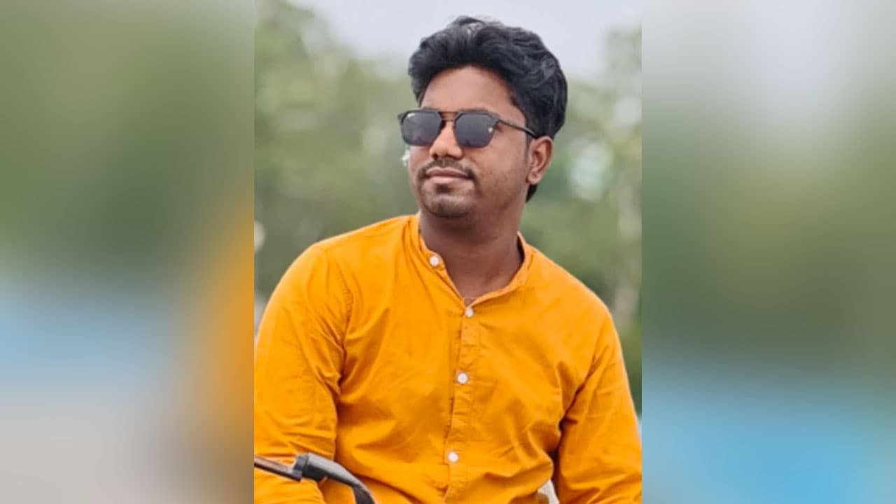 সমাবেশে নেতাকর্মী না নেওয়ায় ছাত্রদল নেতাকে শোকজ