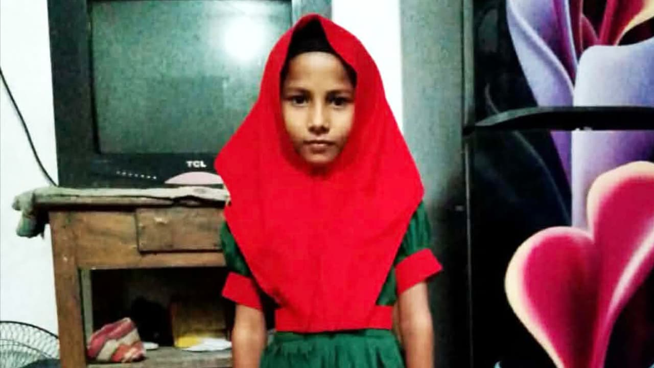 তৃতীয় শ্রেণির ছাত্রীর মরদেহ উদ্ধার, সন্দেহভাজন নারীকে গণপিটুনিতে হত্যা