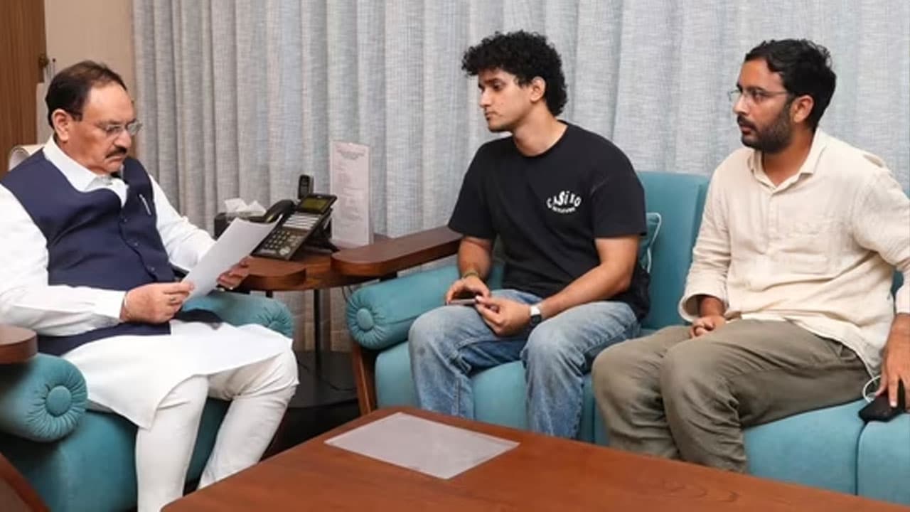 বিজেপি নেতার সঙ্গে ককরোচ প্রতিনিধি দলের বৈঠক, তিন দফা দাবি