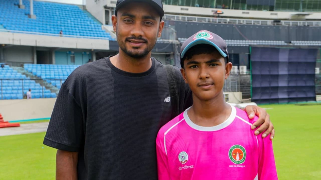 টেপ টেনিস থেকে মিরপুরের মঞ্চে রাজবাড়ির মশিউর