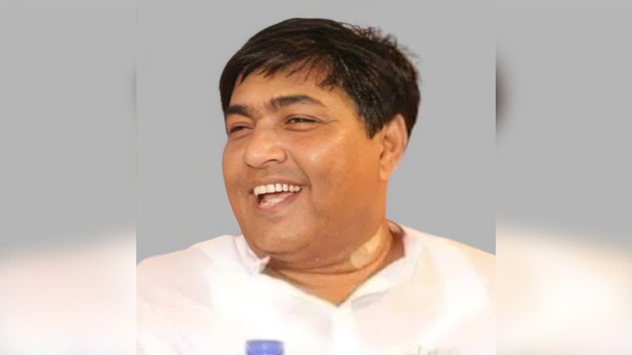 দুর্নীতির মামলায় টেকনাফের সাবেক উপজেলা চেয়ারম্যানের সাত বছর কারাদণ্ড