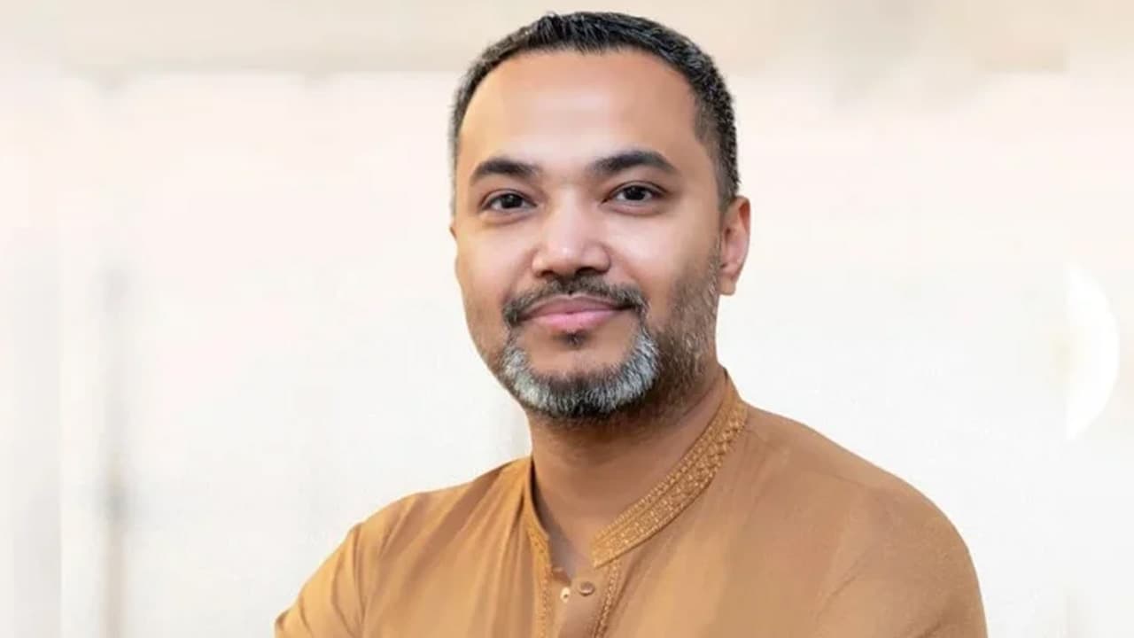বিদেশি বিনিয়োগ বৃদ্ধি ও ব্যবসায়িক পরিবেশ সহজ করতে সরকার প্রতিশ্রুতিবদ্ধ: মাহ্দী আমিন