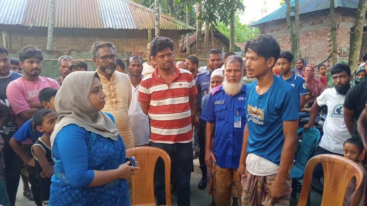 মাদকের টাকার জন্য বাবাকে করাত দিয়ে হত্যাচেষ্টা
