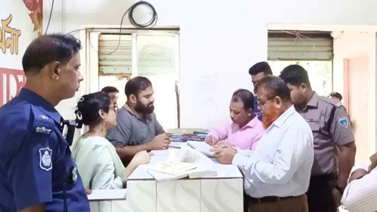 টেস্টের আগেই প্রিন্ট করে রাখা হয় রোগীর রিপোর্ট