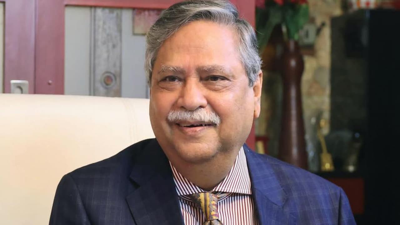 নিরাপদে দেশত্যাগের সমঝোতায় পদত্যাগ করেন  সাহাবুদ্দিন