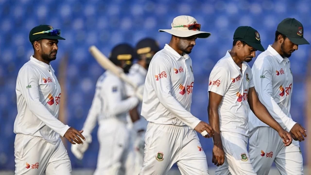 চোটের ধাক্কার মধ্যেই অস্ট্রেলিয়া টেস্টের দল ঘোষণা বিসিবির