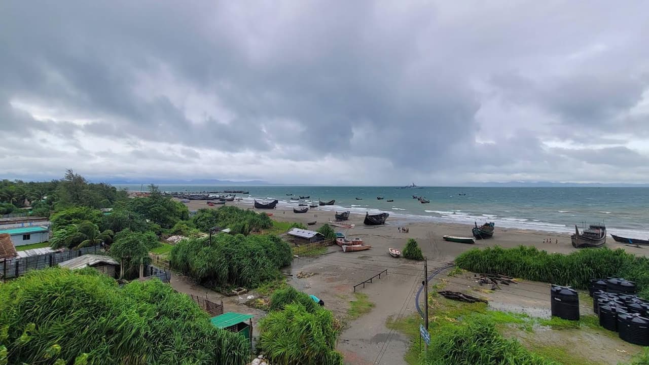ছয় মাস ধরে স্থবির সেন্টমার্টিন, রয়েছে আরাকান আর্মির আতঙ্ক
