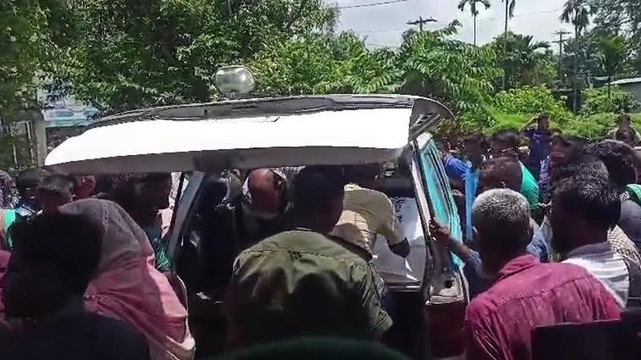 নওগাঁয় স্বামীর ছুরিকাঘাতে স্ত্রীর মৃত্যু