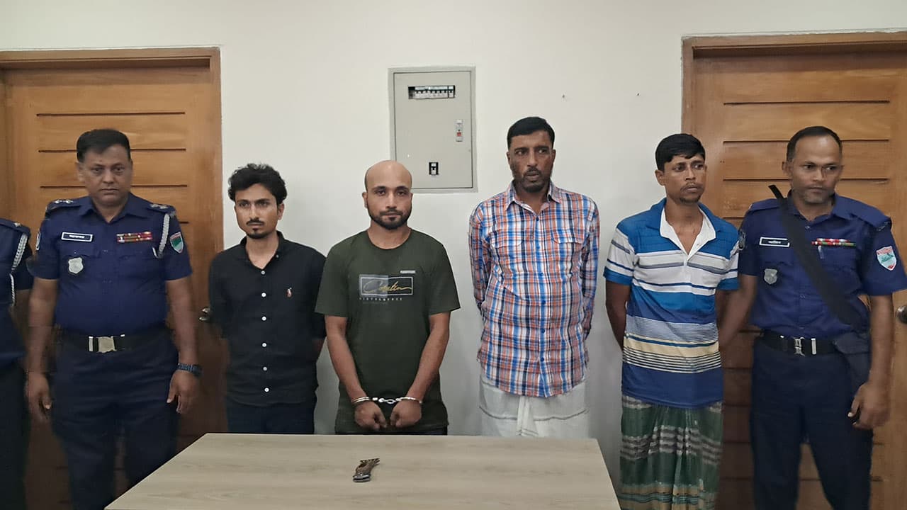 আইনজীবী শান্ত হত্যা: প্রধান আসামিসহ গ্রেপ্তার ৪