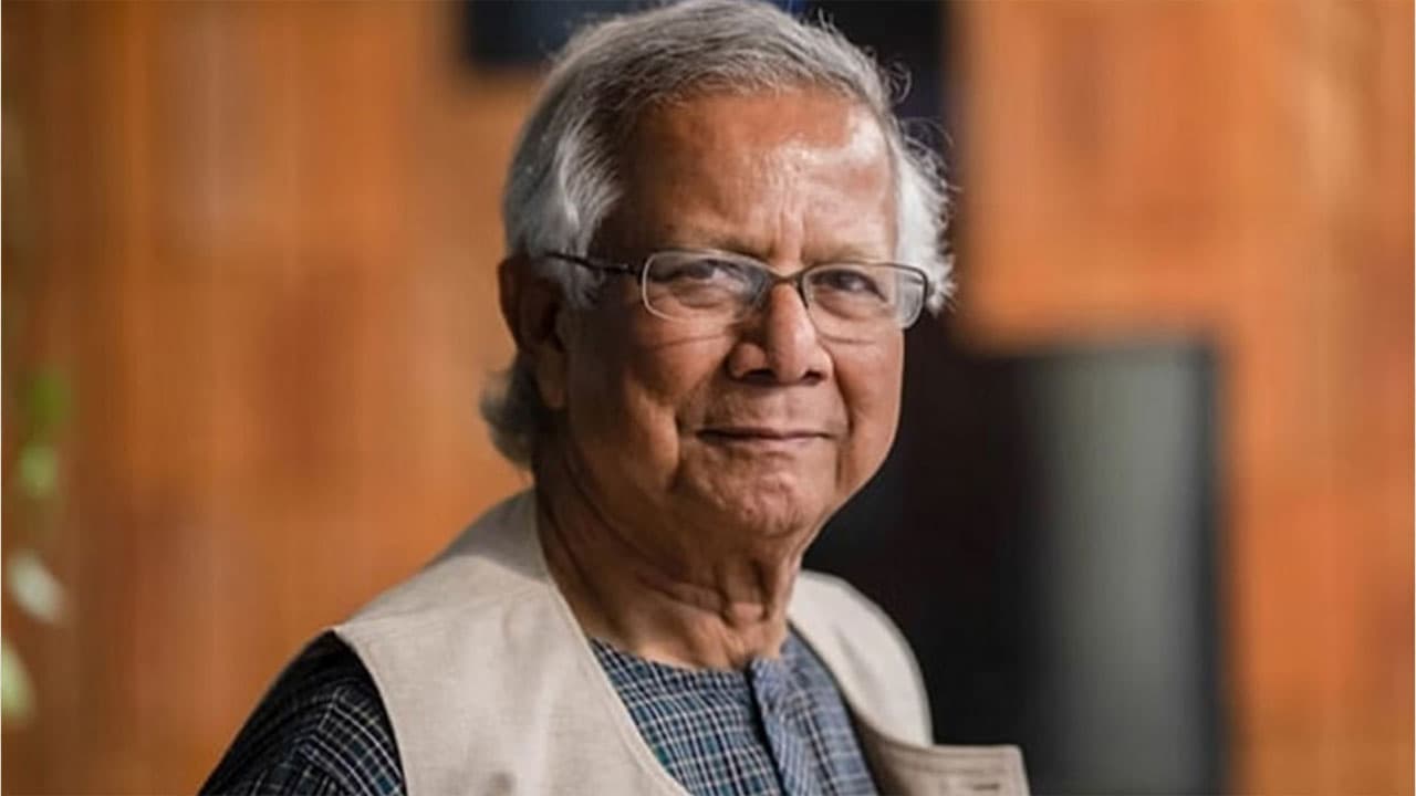 রাষ্ট্রপতি পদে ড. ইউনূসের নাম আলোচনায়: দলীয় আনুগত্য বনাম বৈশ্বিক গ্রহণযোগ্যতার সমীকরণ