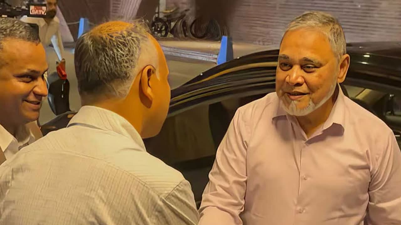 ২৩তম রাষ্ট্রপতি নির্বাচন: স্পিকারের সঙ্গে বৈঠকে সিইসি