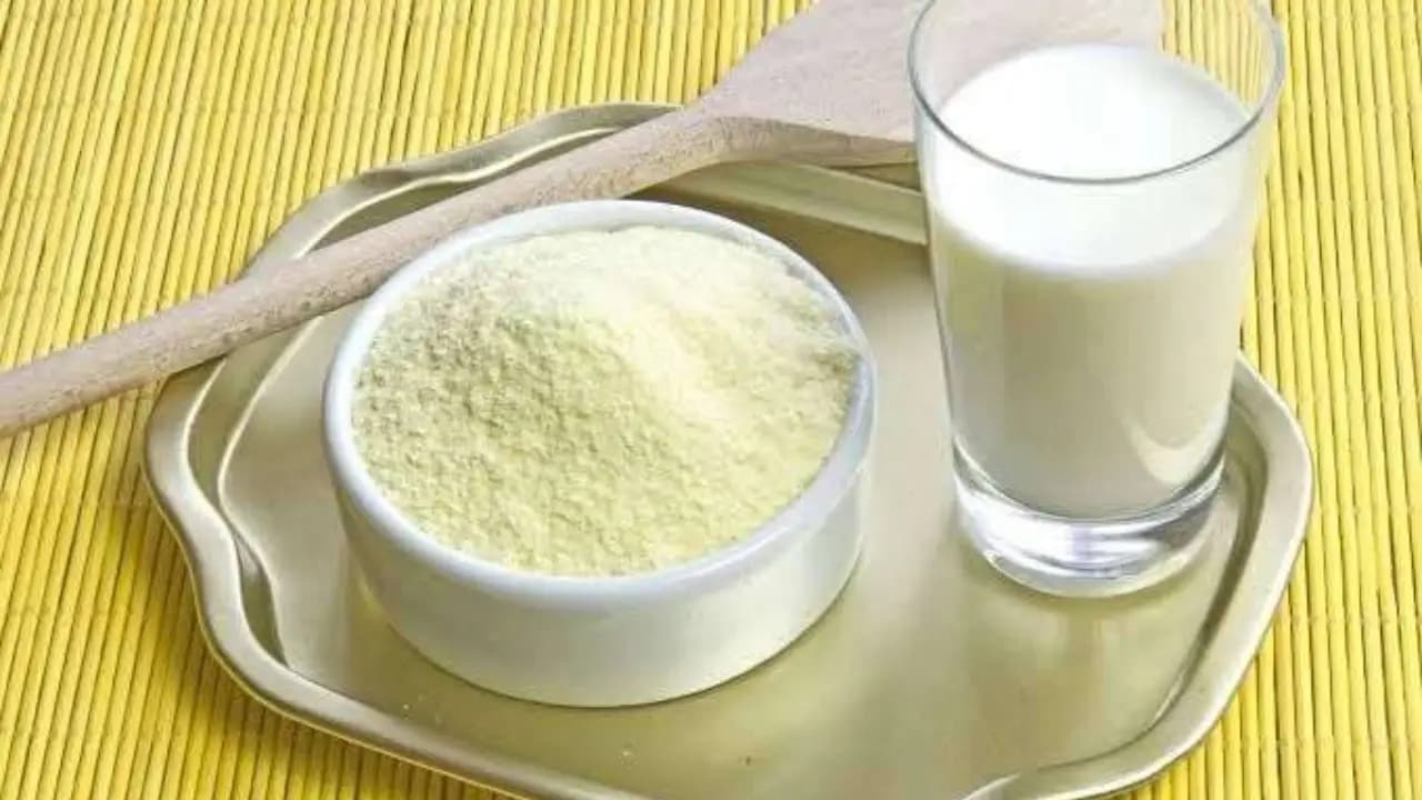 দেশের সব দুধের নমুনায় মাইক্রোপ্লাস্টিক শনাক্ত, শিশুদের ঝুঁকি বেশি