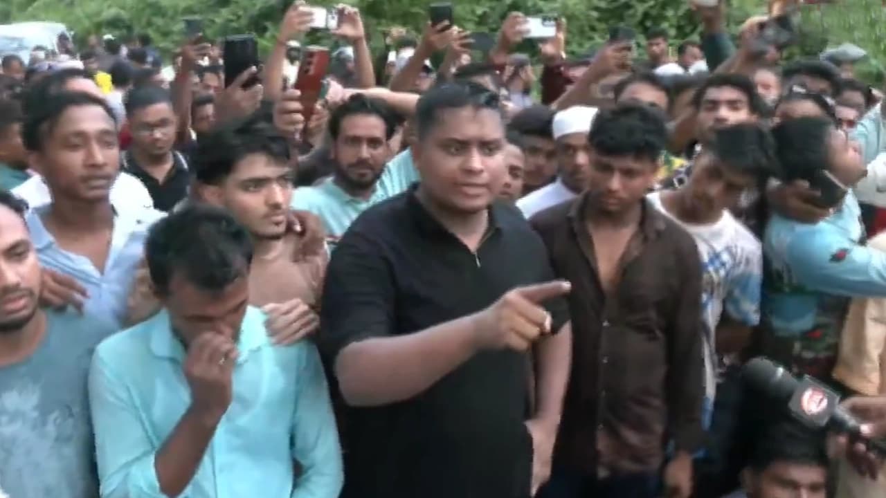 পুলিশি বাধা উপেক্ষা করে হবিগঞ্জে যাওয়ার ঘোষণা হাসনাত আবদুল্লাহর