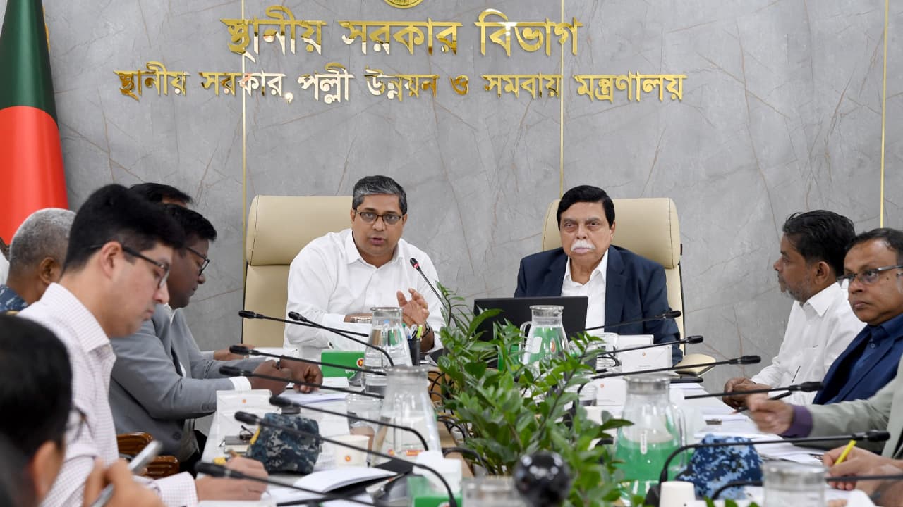 পরিচ্ছন্ন ও সবুজ ঢাকা গড়তে মাঠপর্যায়ে দৃশ্যমান অগ্রগতি নিশ্চিত করার নির্দেশ প্রতিমন্ত্রীর