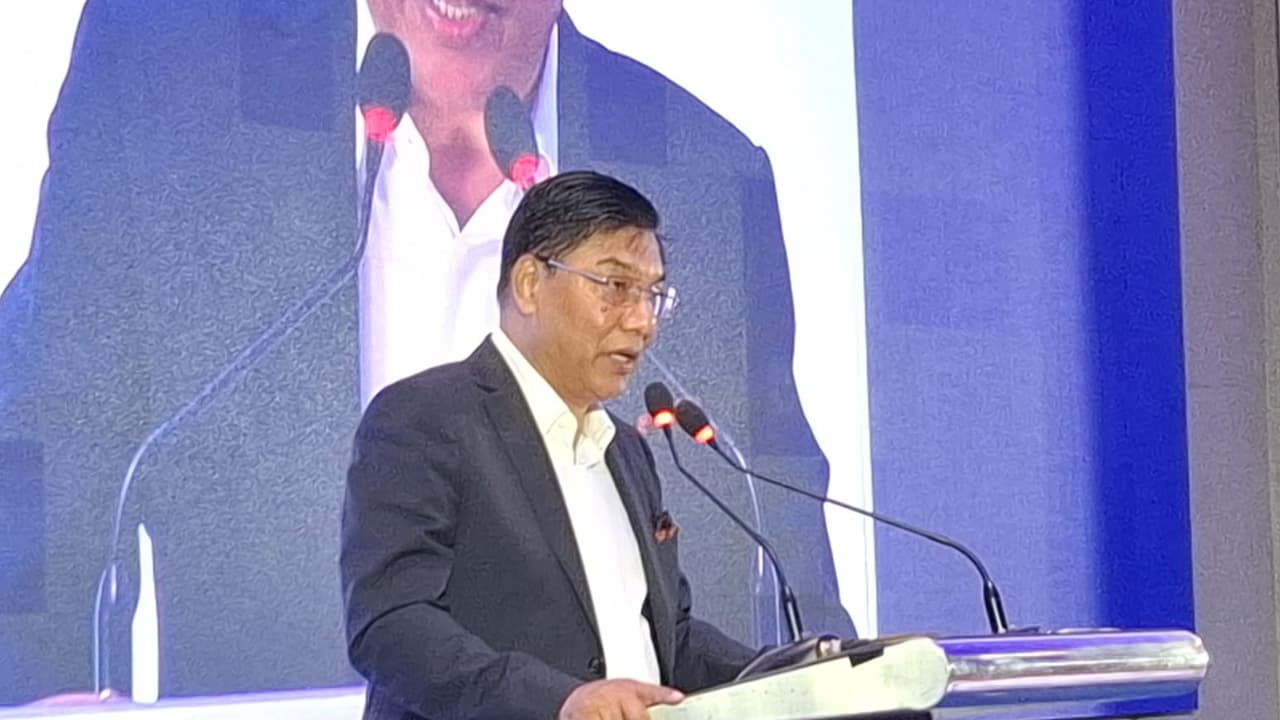 তৃতীয় টার্মিনালে বছরে ২ কোটি ৪০ লাখ যাত্রী সেবা দেওয়ার সক্ষমতা তৈরি হবে: প্রতিমন্ত্রী