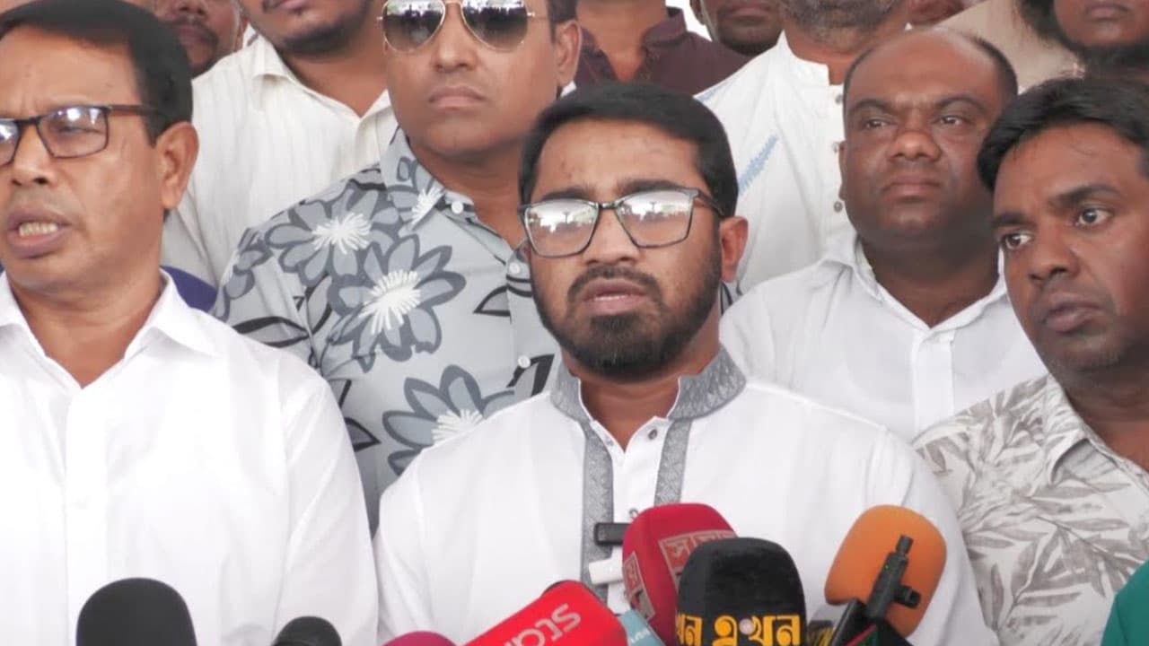 এনসিপিকে সুস্থ ধারার রাজনীতিতে ফেরার আহ্বান রাশেদ খানের