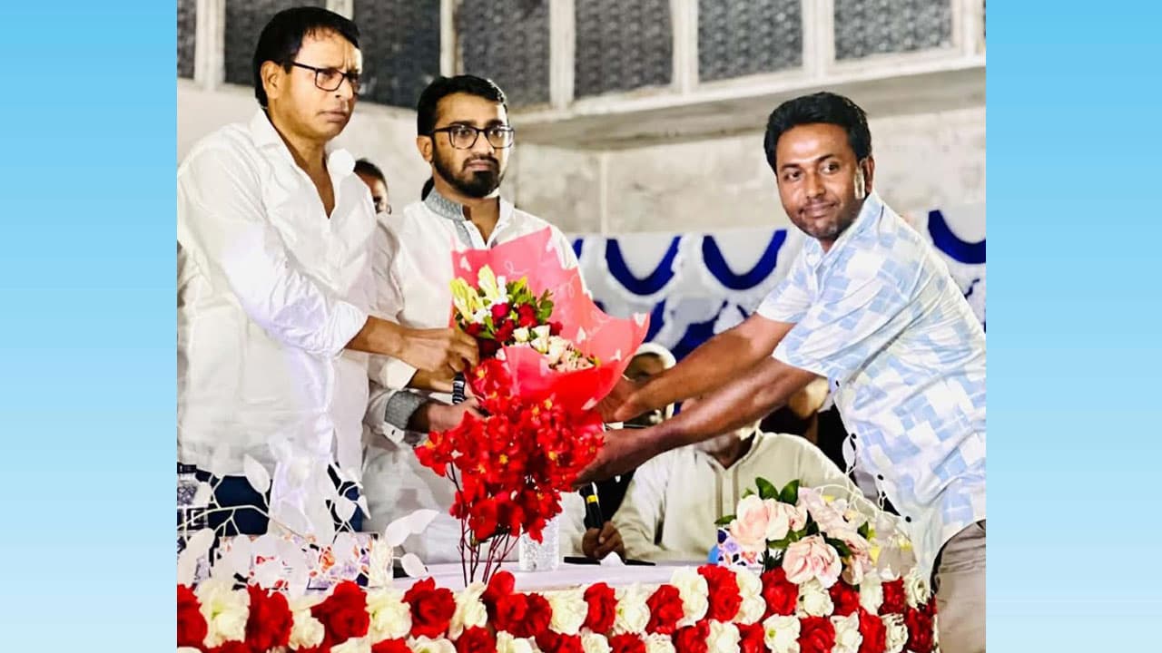 প্রধানমন্ত্রীর রাজনৈতিক সহকারী রাশেদ খানকে কালীগঞ্জে সংবর্ধনা