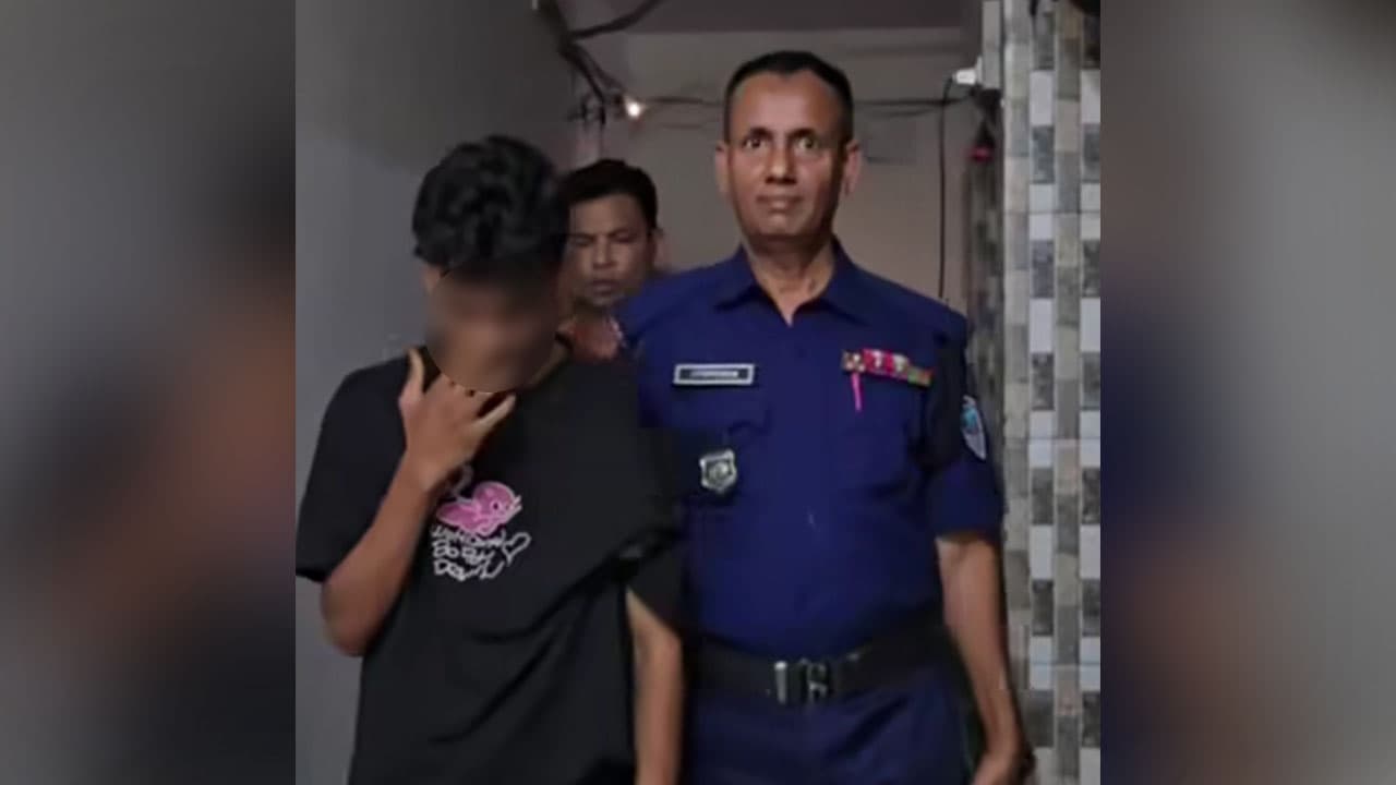 শিশুকে উত্ত্যক্ত করে ভিডিও ছড়িয়ে দেওয়া: মূল অভিযুক্ত গ্রেপ্তার