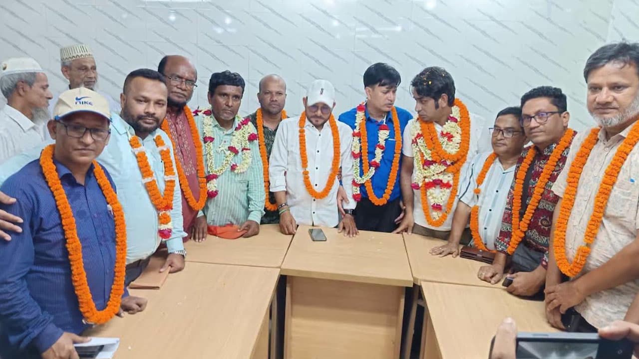 কুমিল্লা প্রেসক্লাব নির্বাচনে সভাপতি ফারুক ও সম্পাদক জিতু নির্বাচিত