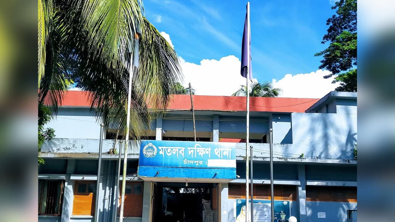 উত্ত্যক্তের প্রতিবাদে বাবা-মেয়ের ওপর হামলার অভিযোগ