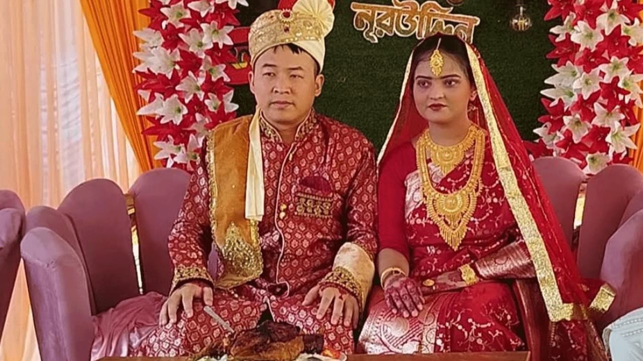 প্রেমের টানে চীন থেকে নেত্রকোণায় যুবক, ইসলাম ধর্ম গ্রহণ করে বিয়ে করলেন লিজাকে