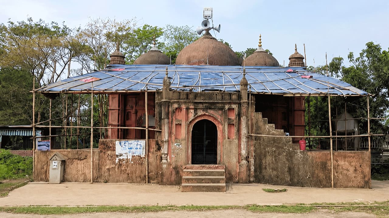 কালের সাক্ষী: ব্রাহ্মণবাড়িয়ার উলচাপাড়া শাহী জামে মসজিদ