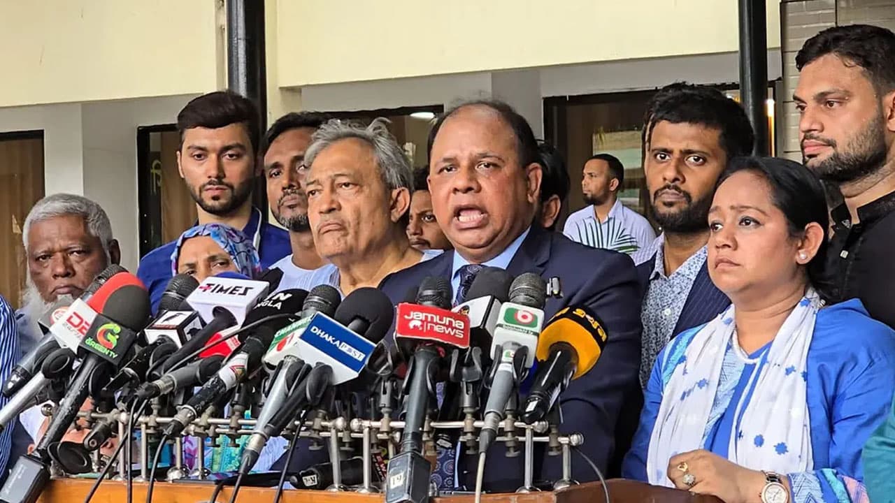আয়নাঘরে নির্যাতন ও মরদেহ গুমের ভয়াবহতা: চিফ প্রসিকিউটর