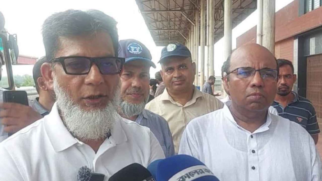 ঢাকা-কক্সবাজার রুটে আরও এক জোড়া ট্রেন চালু হবে চলতি মাসেই: প্রতিমন্ত্রী