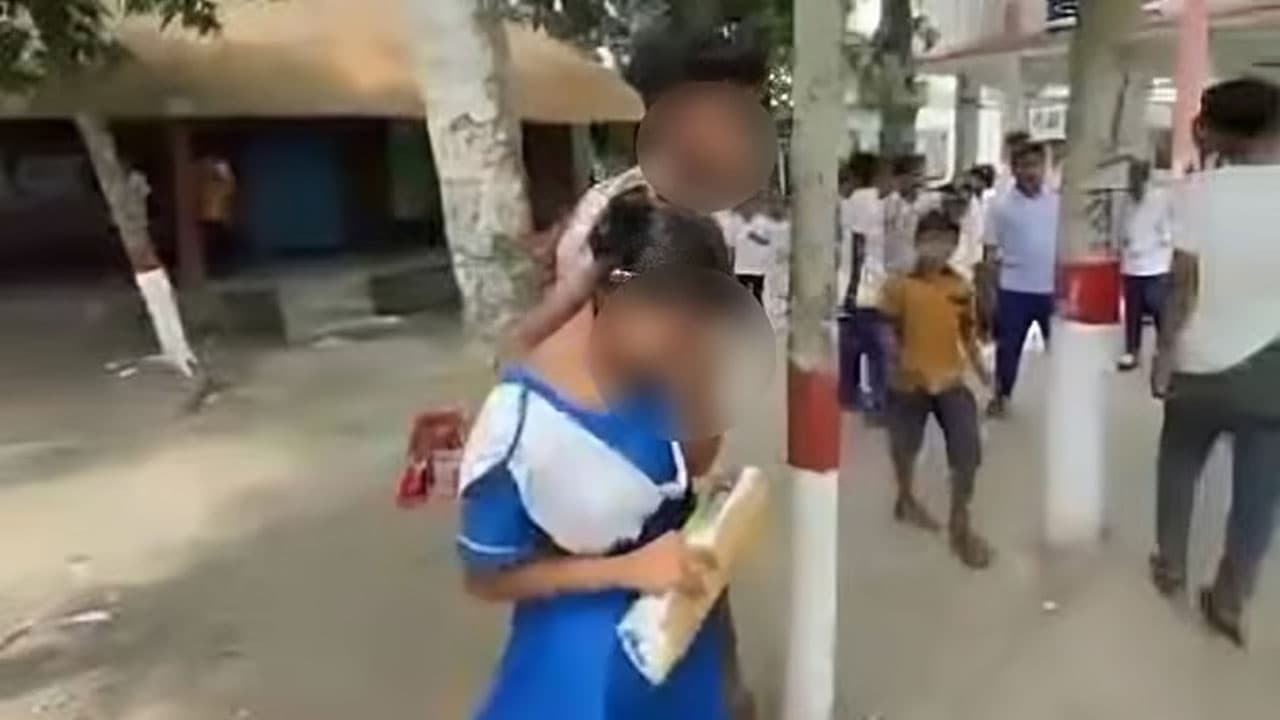 কাশিয়ানীতে দুই শিক্ষার্থীকে গাছে বেঁধে নির্যাতন, অপমানে ছাত্রীর বিষপান