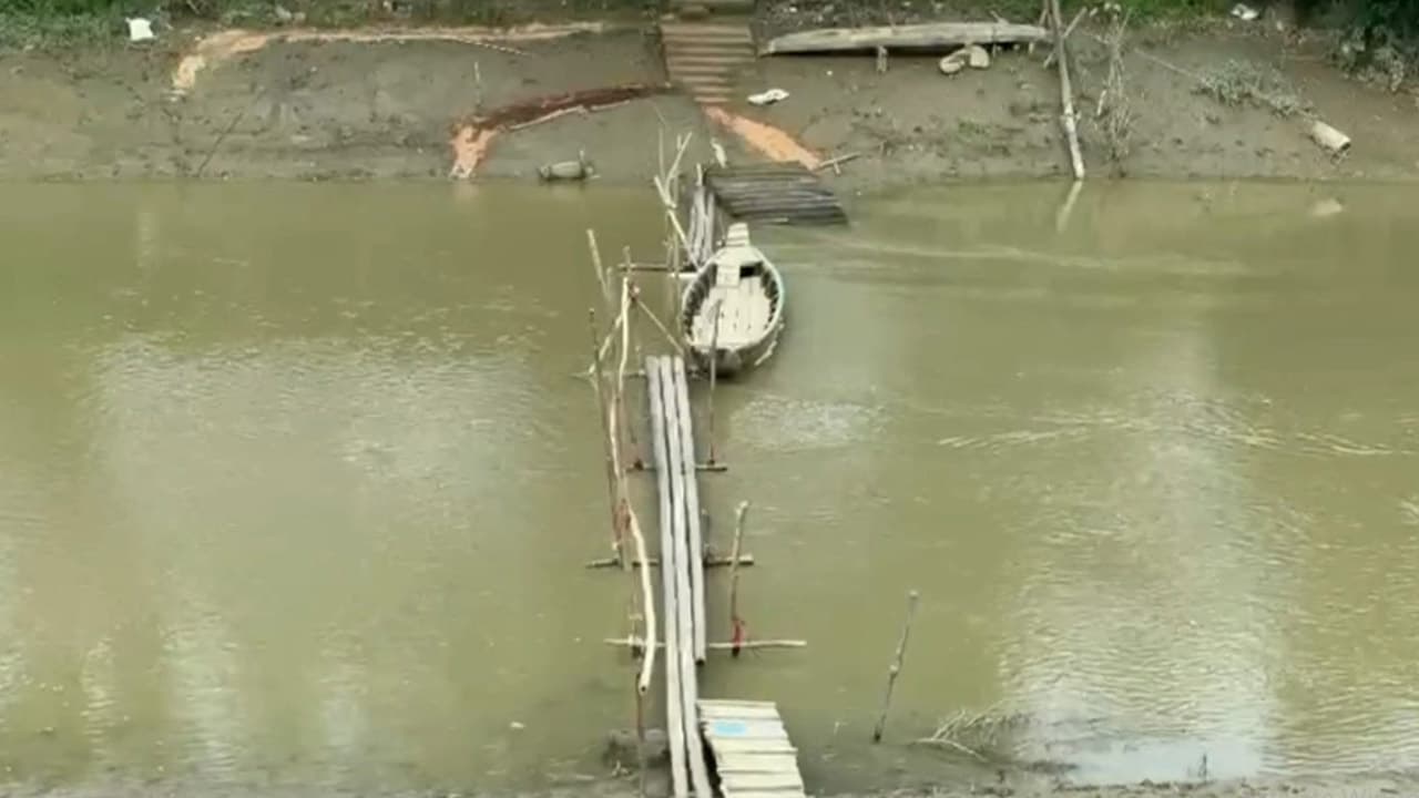 বাঘাইছড়ির বটতলী সেতু: আড়াই দশকের প্রতিশ্রুতি, কাটছে না দুর্ভোগ