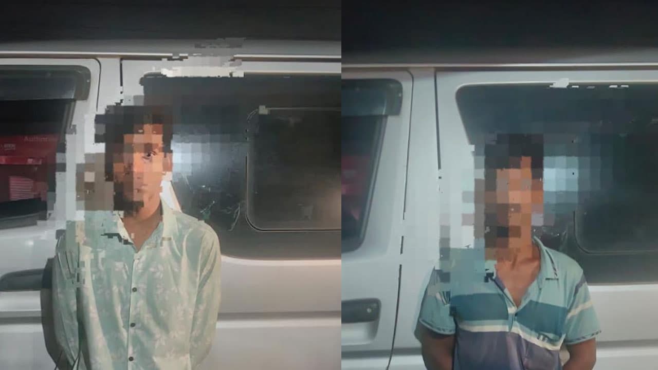 মোবাইল চুরির অপবাদে বৃদ্ধকে পিটিয়ে হত্যা, গ্রেপ্তার ২