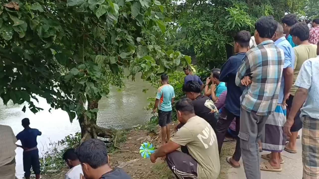 জগন্নাথপুরে নৌকাডুবি: নিখোঁজ বাকি দুজনের মরদেহ উদ্ধার