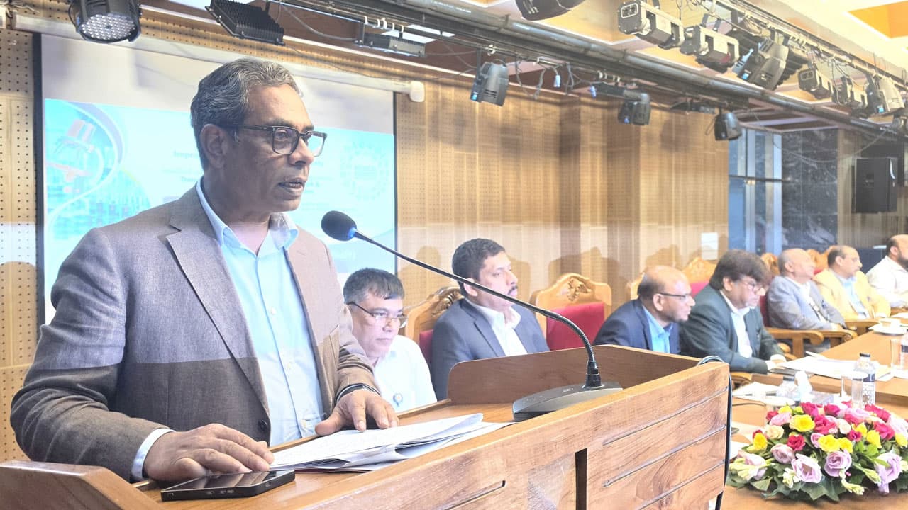 বিদেশে চিকিৎসার খরচ কমাতে দেশে আন্তর্জাতিক মানের ল্যাবরেটরি প্রয়োজন: স্বাস্থ্য প্রতিমন্ত্রী