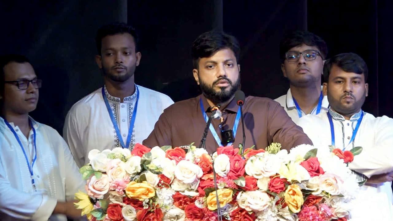 অসভ্য ভাষাকে প্রতিবাদের কণ্ঠস্বর হিসেবে চালিয়ে দেওয়ার চেষ্টা হচ্ছে: প্রতিমন্ত্রী ইশরাক