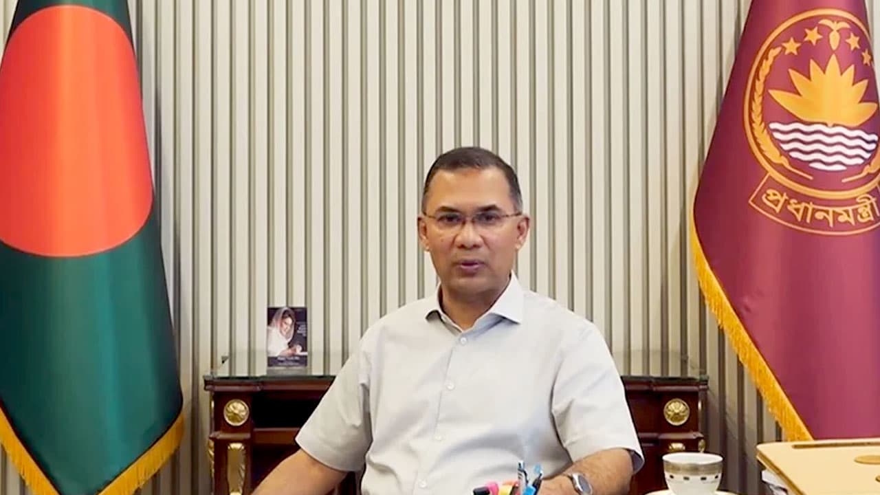 আসুন সকলে মিলে দেশটাকে পরিষ্কার ও সুন্দর রাখি : প্রধানমন্ত্রী