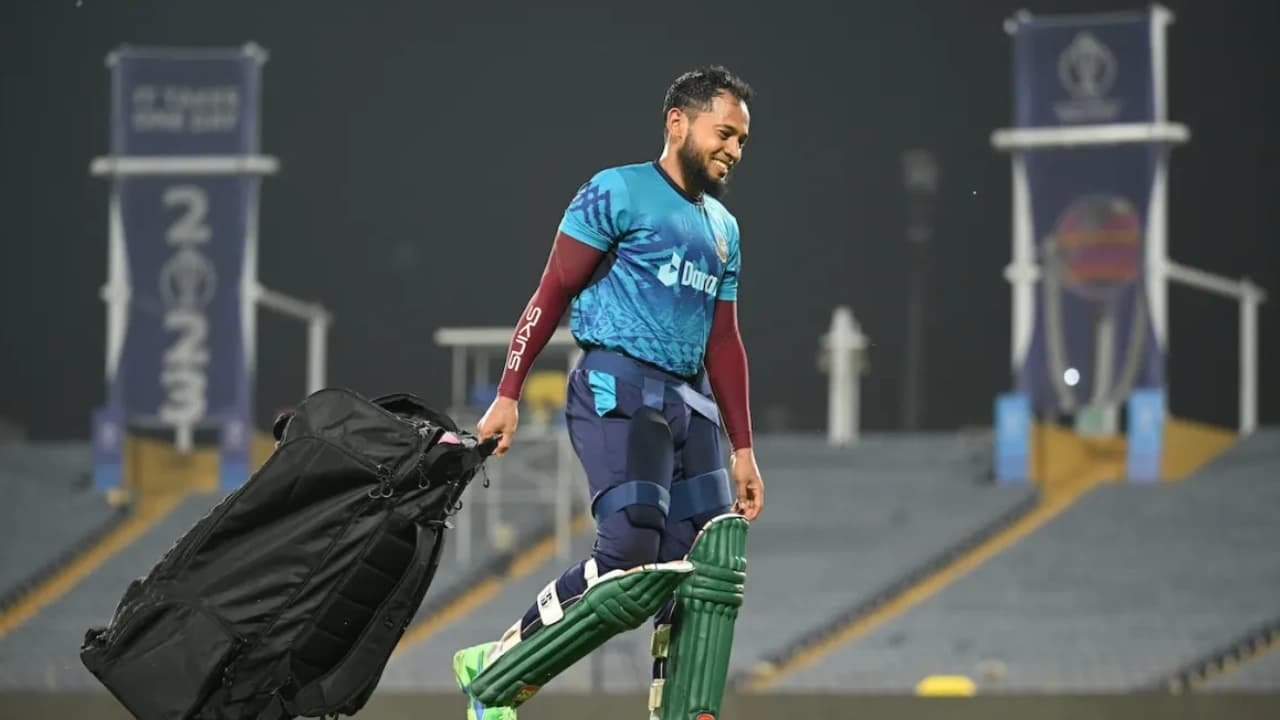 ২১ বছরের অপেক্ষা শেষে অস্ট্রেলিয়ায় মুশফিকের স্বপ্নপূরণ