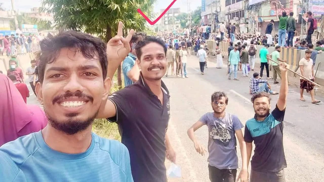 জুলাই অভ্যুত্থানের হত্যা মামলায় কারাগারে ‘জুলাই যোদ্ধা’
