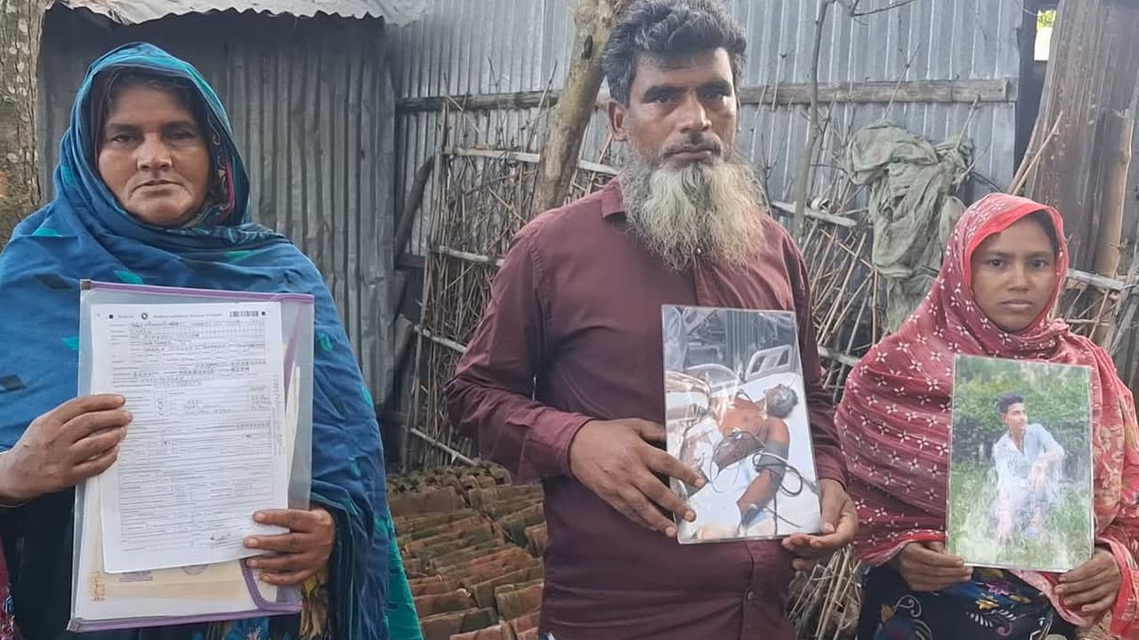 মায়ের কানে আজও বাজে শহীদ তারেকের শেষ ডাক