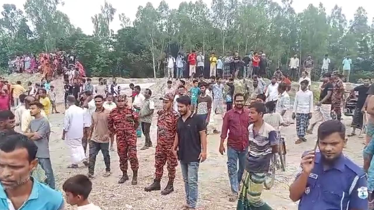 যমুনায় নিখোঁজ দুই স্কুলছাত্রের মরদেহ উদ্ধার