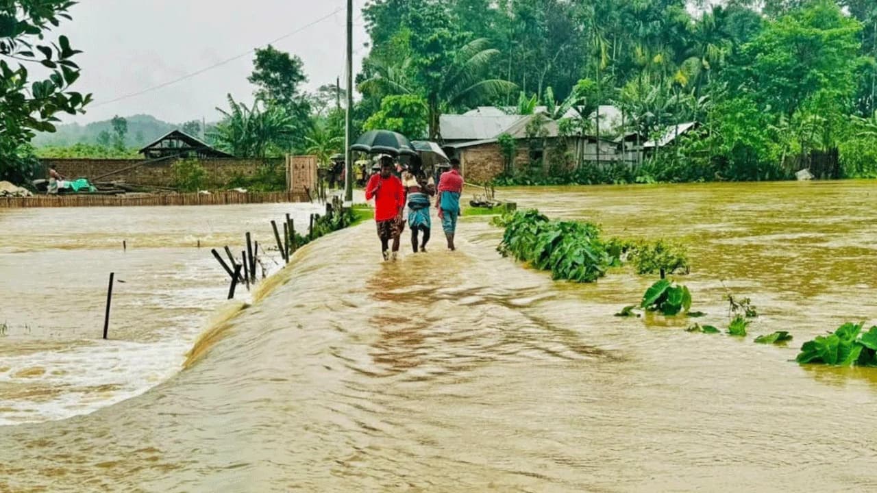৩ বিভাগে বন্যার আশঙ্কা