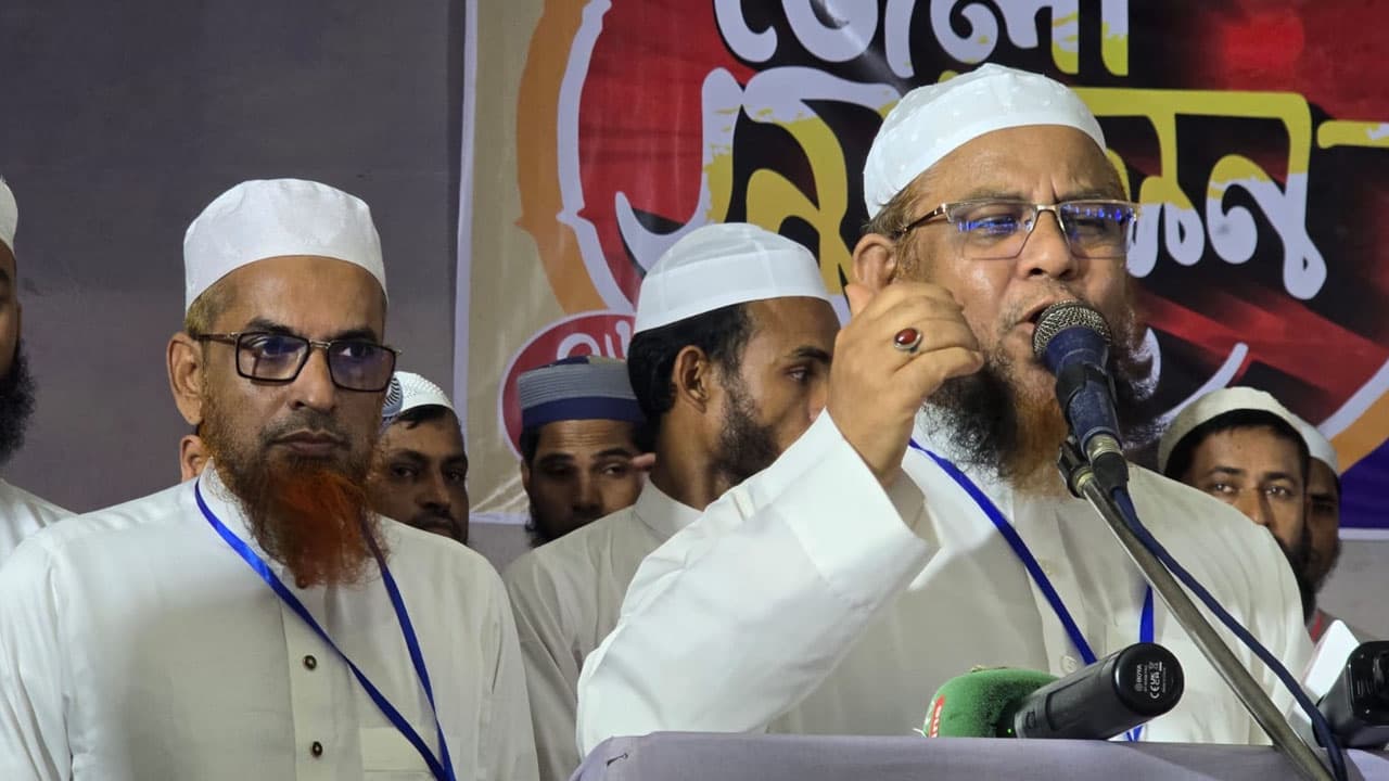 ক্যাম্পাসে সন্ত্রাস ফিরে আসা হতাশাজনক: মাওলানা গাজী আতাউর রহমান