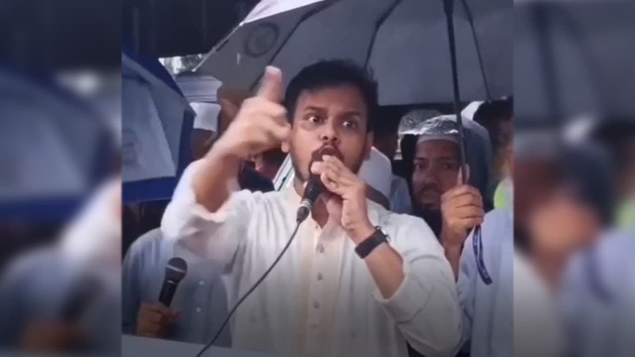 পুলিশকে পিটিয়ে রক্তাক্ত করেছি, সেই দৃশ্য দেখেননি: এনসিপি নেতা জুবাইরুল