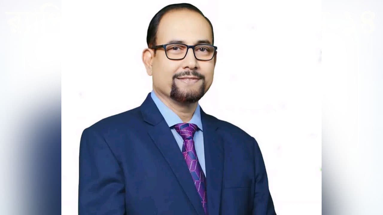 ‘খাই খাই বন্ধ করুন’, এমপির পোস্ট ঘিরে তোলপাড়