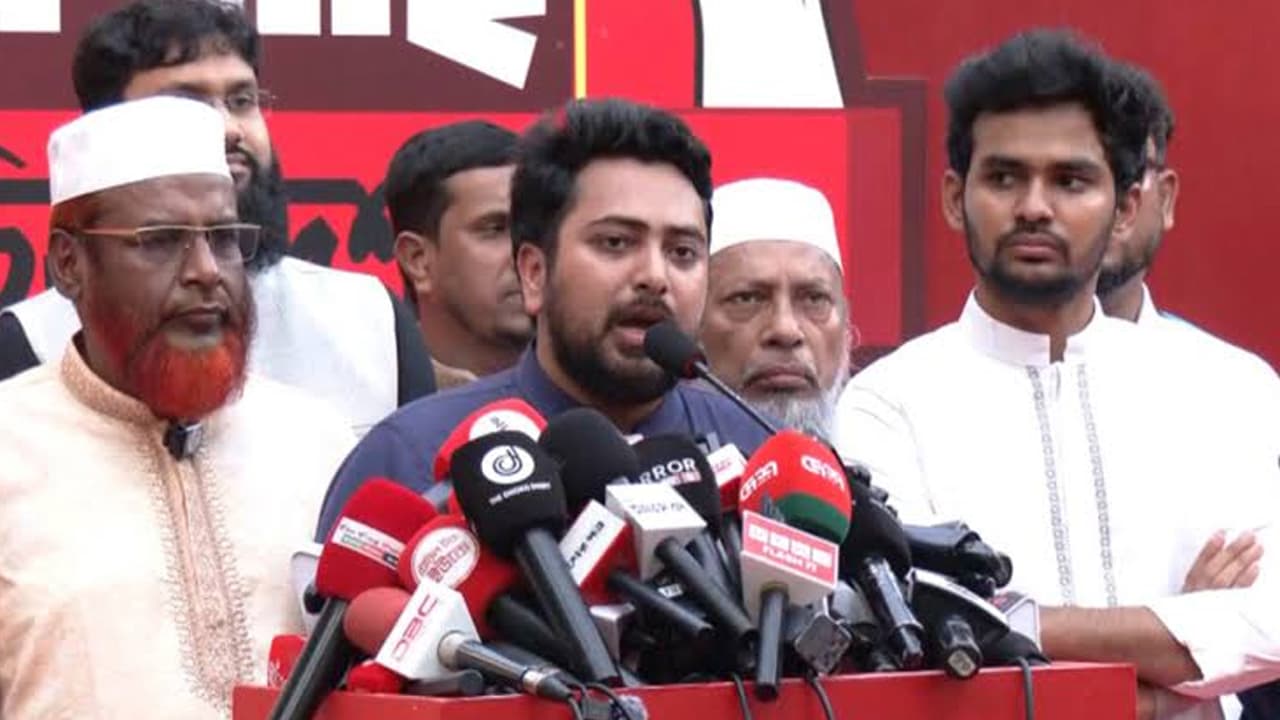 জনগণের গণভোটের অধিকার চুরি করেছে সরকার: নাহিদ ইসলাম