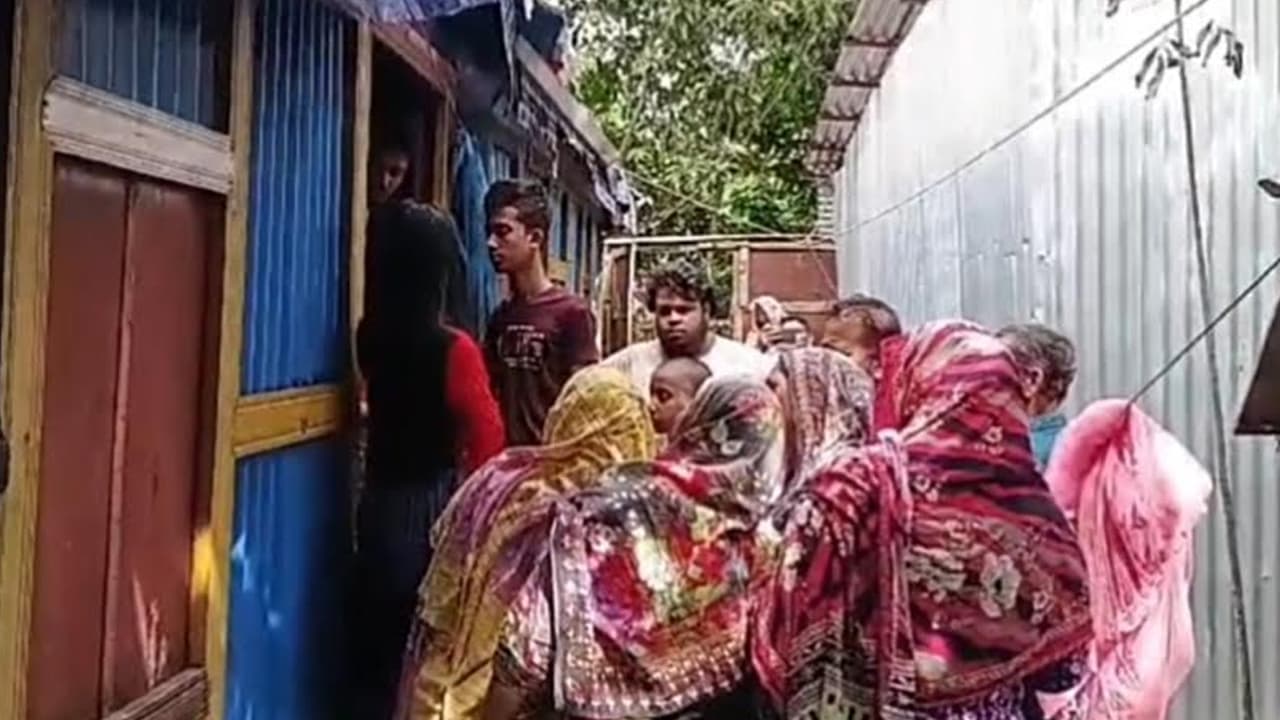 নারায়ণগঞ্জে গ্যাস লিকেজে অগ্নিকাণ্ড, শিশুসহ পরিবারের তিন সদস্য আশঙ্কাজনক