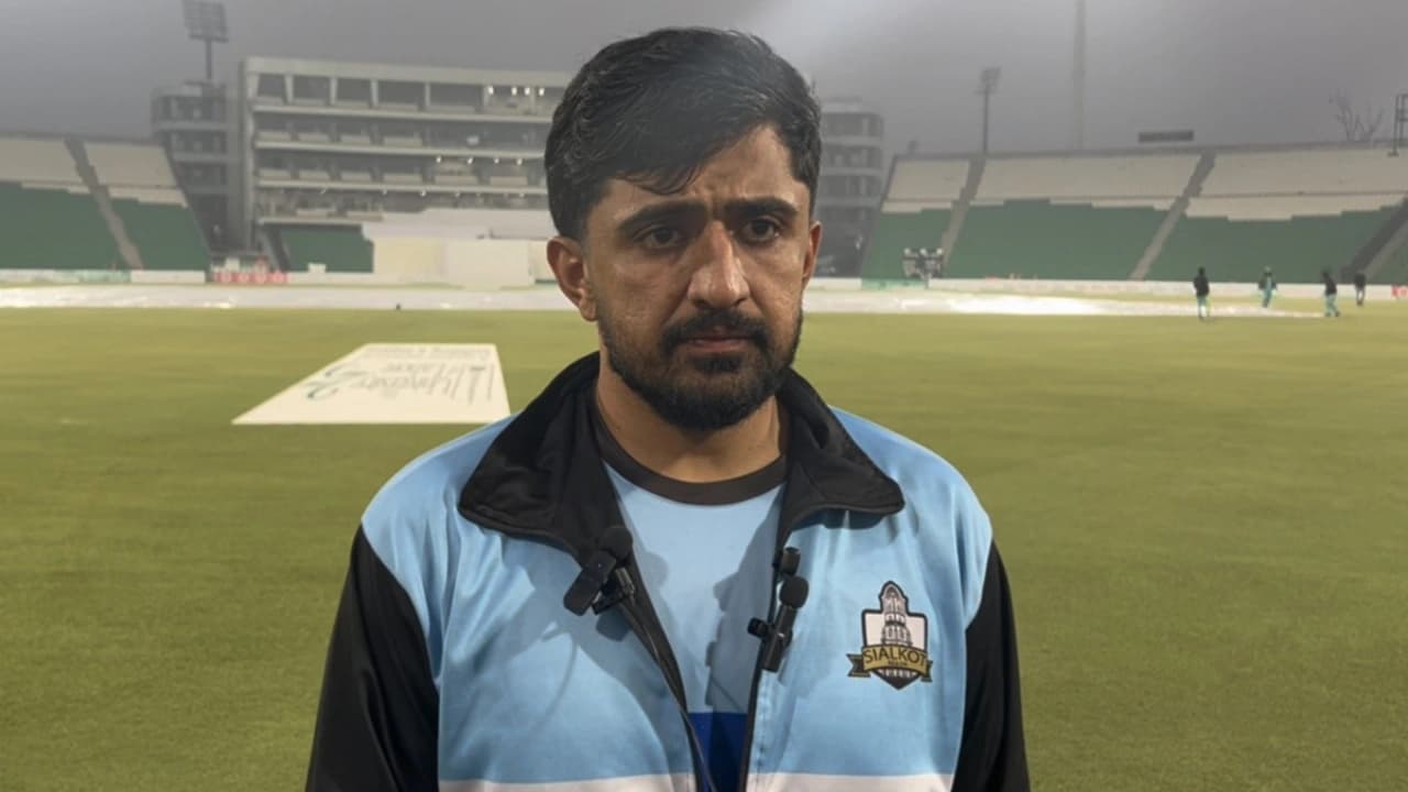 ভিসা আবেদনে ভুল তথ্য দেওয়ার কারণে দুই বছরের জন্য নিষিদ্ধ পাকিস্তানি ক্রিকেটার