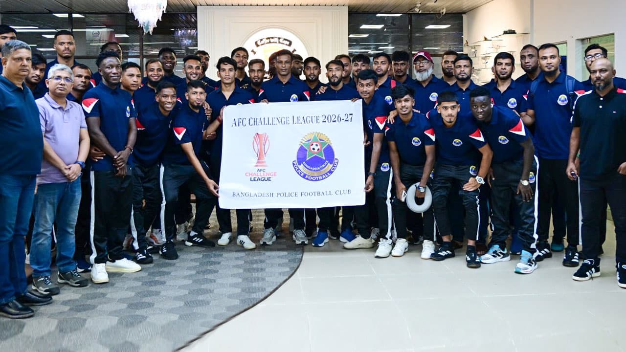 এএফসি চ্যালেঞ্জ লিগে অভিষেক: আম্মানের পথে পুলিশ ফুটবল দল