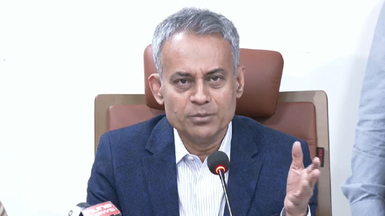 সড়ক দুর্ঘটনার হার ধারাবাহিকভাবে কমছে: সেতুমন্ত্রী
